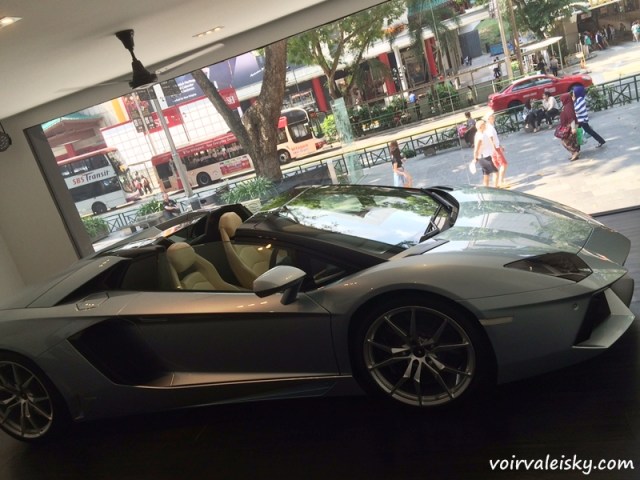 Lamborghini aventador 